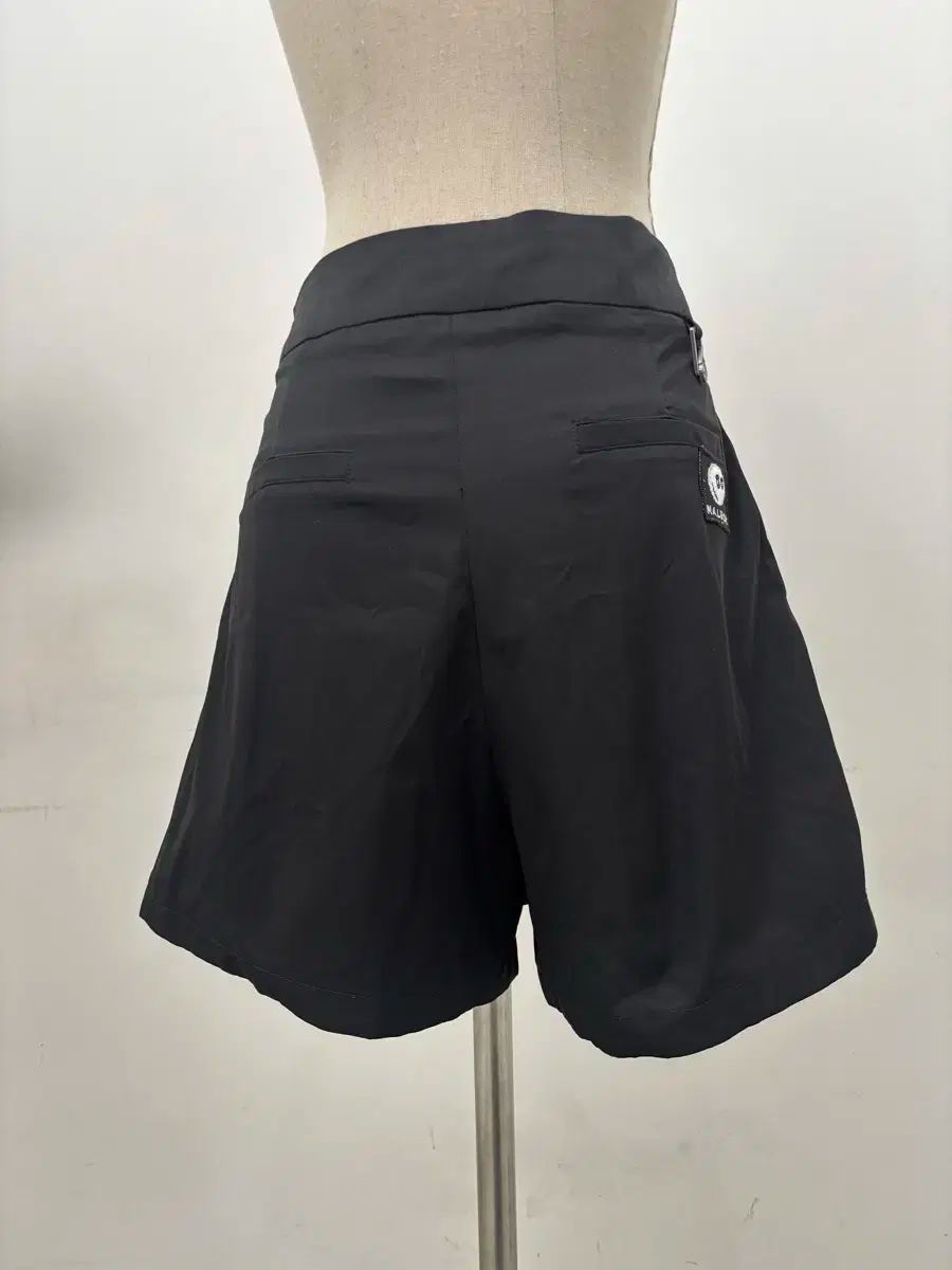 ゴルフ スカート