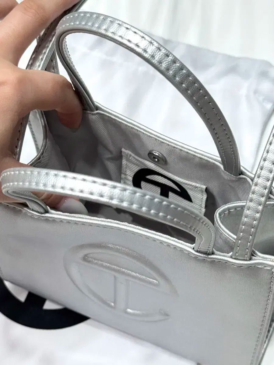 テルファー ショッパーバッグ スモール シルバー 状態良し DECORATOM_COM_BR