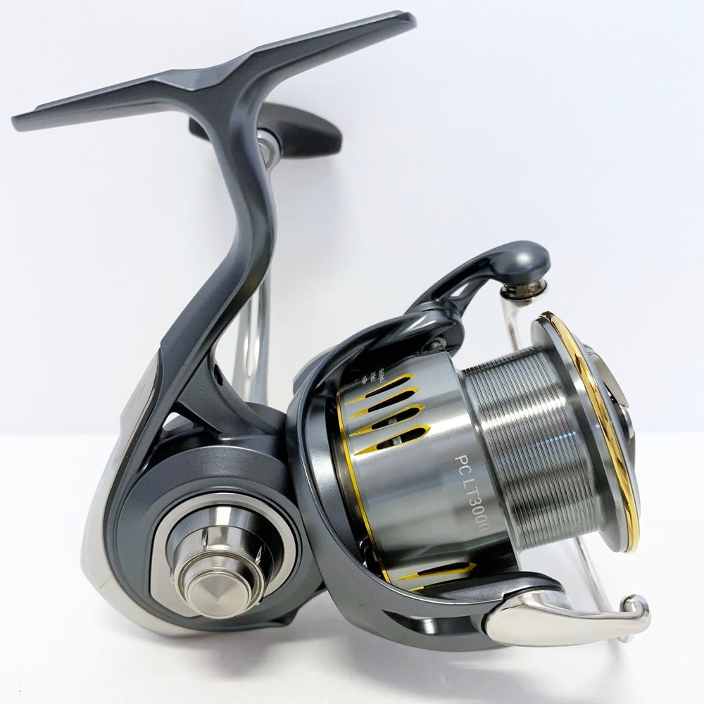 加古川店 Daiwa ダイワ リール 23エアリティPCLT 3000 スピニングリール 86