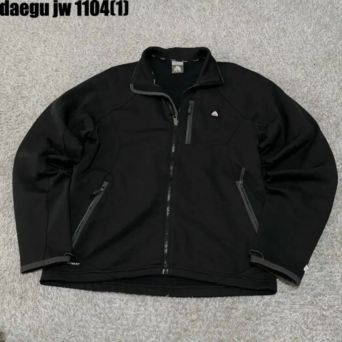 ナイキ ACG トレーナー ジップアップ ジャケット M