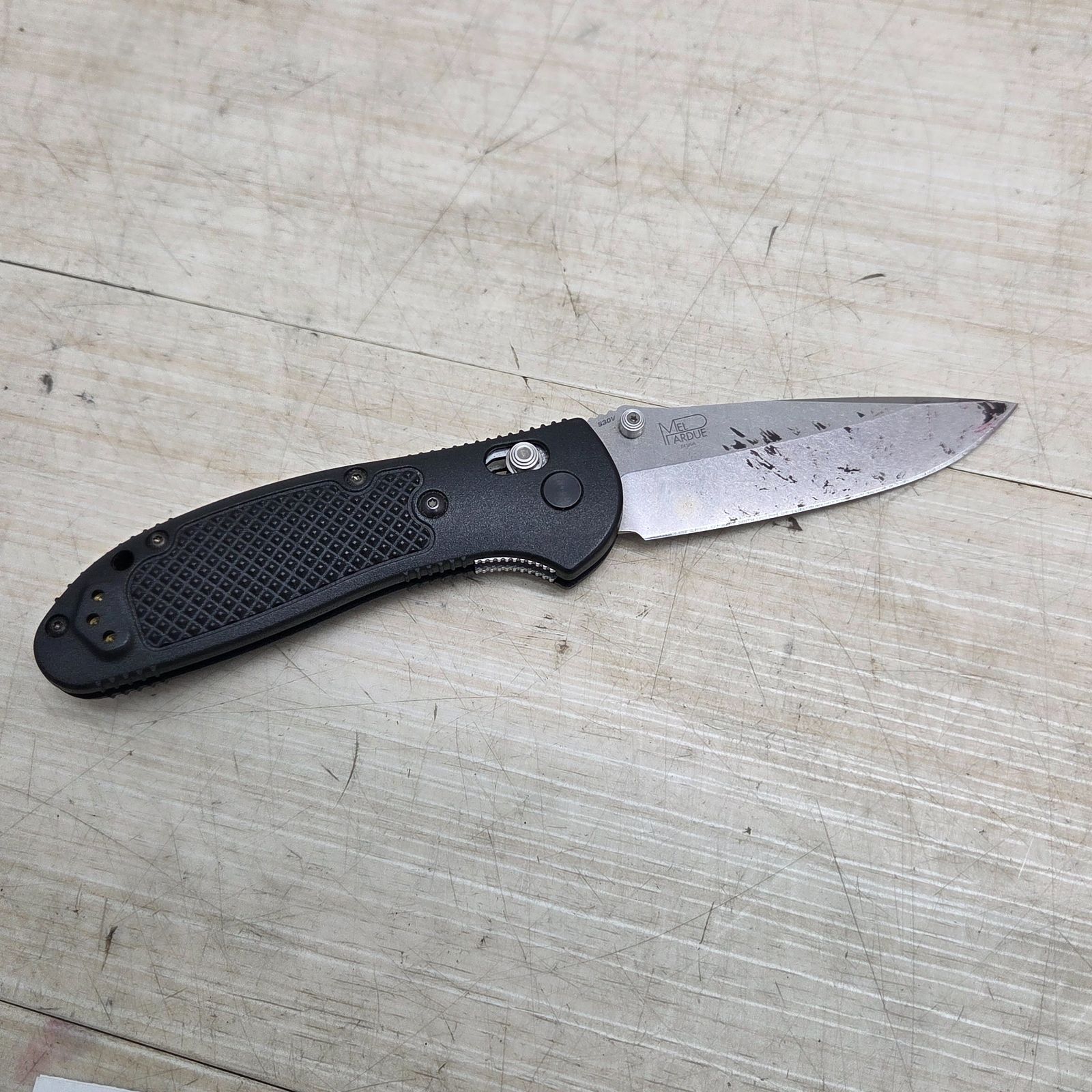 10 S99498 Benchmade ベンチメイド 551-S30V グリップティリアンシルバー 直刃 折りたたみ ナイフ 刃物 ケース付 アウトドア サバイバル ミニタリー