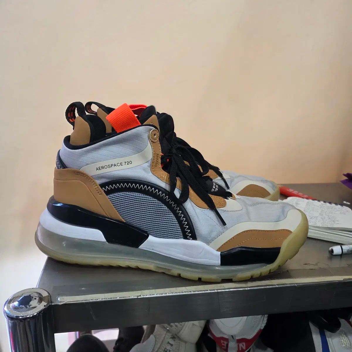 ナイキ ジョーダン エアロスペース 720 ルーキー オブ ザ イヤー 27.5cm スニーカー