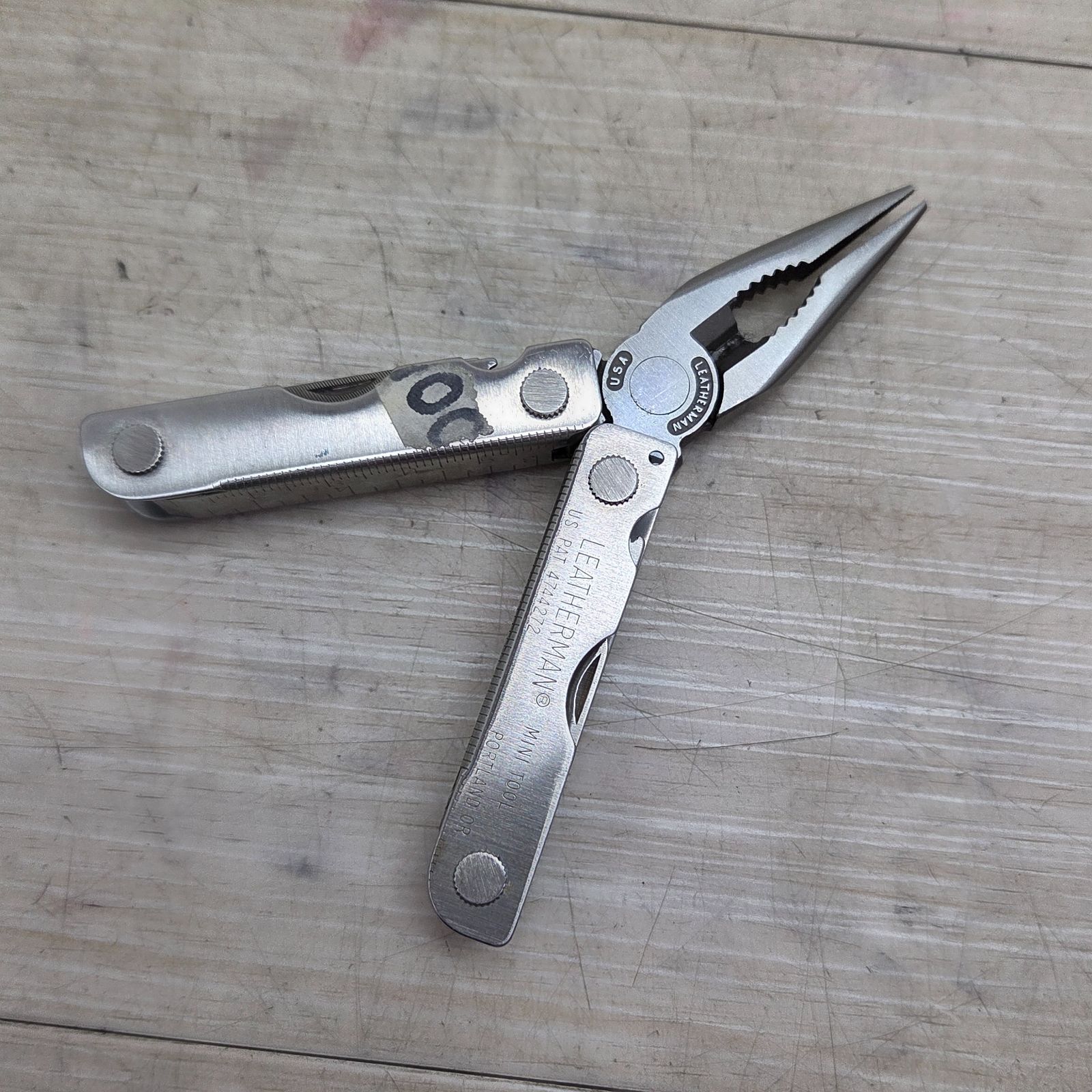 10 S99499 EATHERMAN MINI TOOL レザーマン ミニツール アウトドア サバイバル ミニタリー