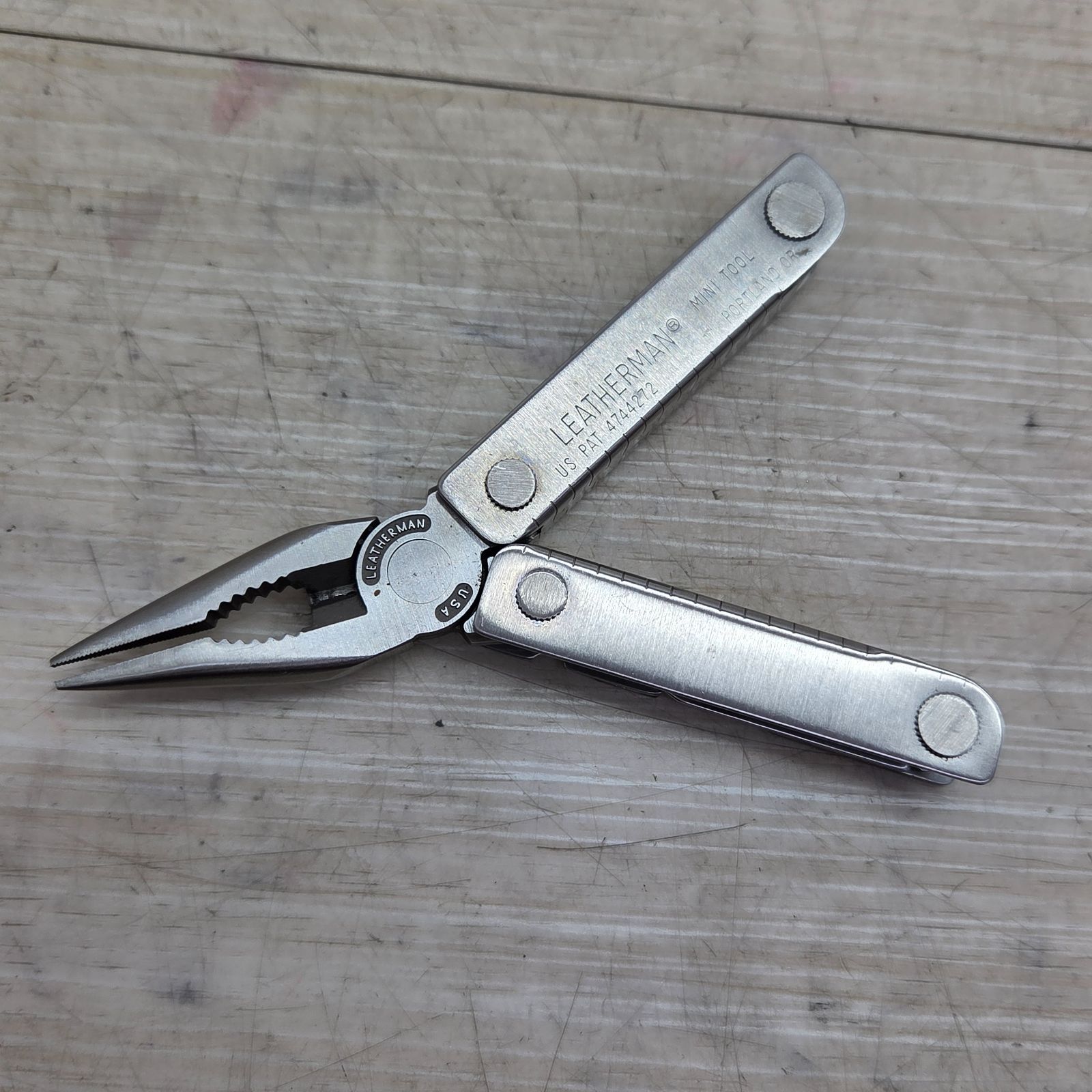 10 S 99499 EATHERMAN MINI TOOL レザーマン ミニツール アウトドア サバイバル ミニタリー