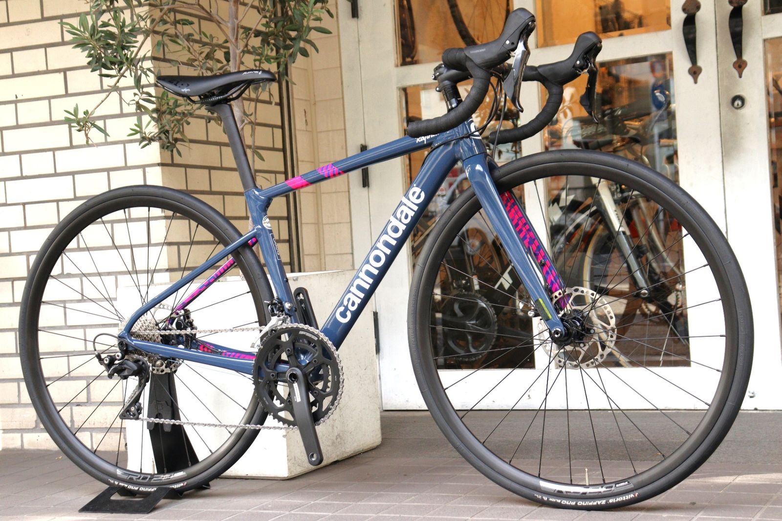 キャノンデール Cannondale キャド CAAD 13 DISC ラファ Rapha 2021モデル 44サイズ シマノ 105 R7020 MIX 11S アルミ ロードバイク 横浜店