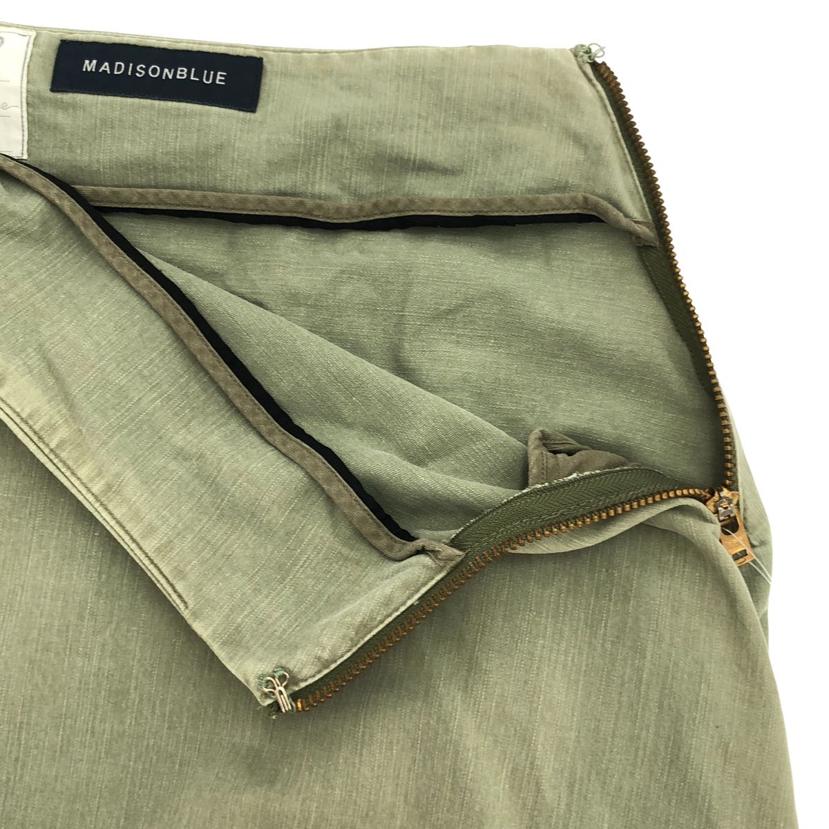 マディソンブルー MI-MOLLET