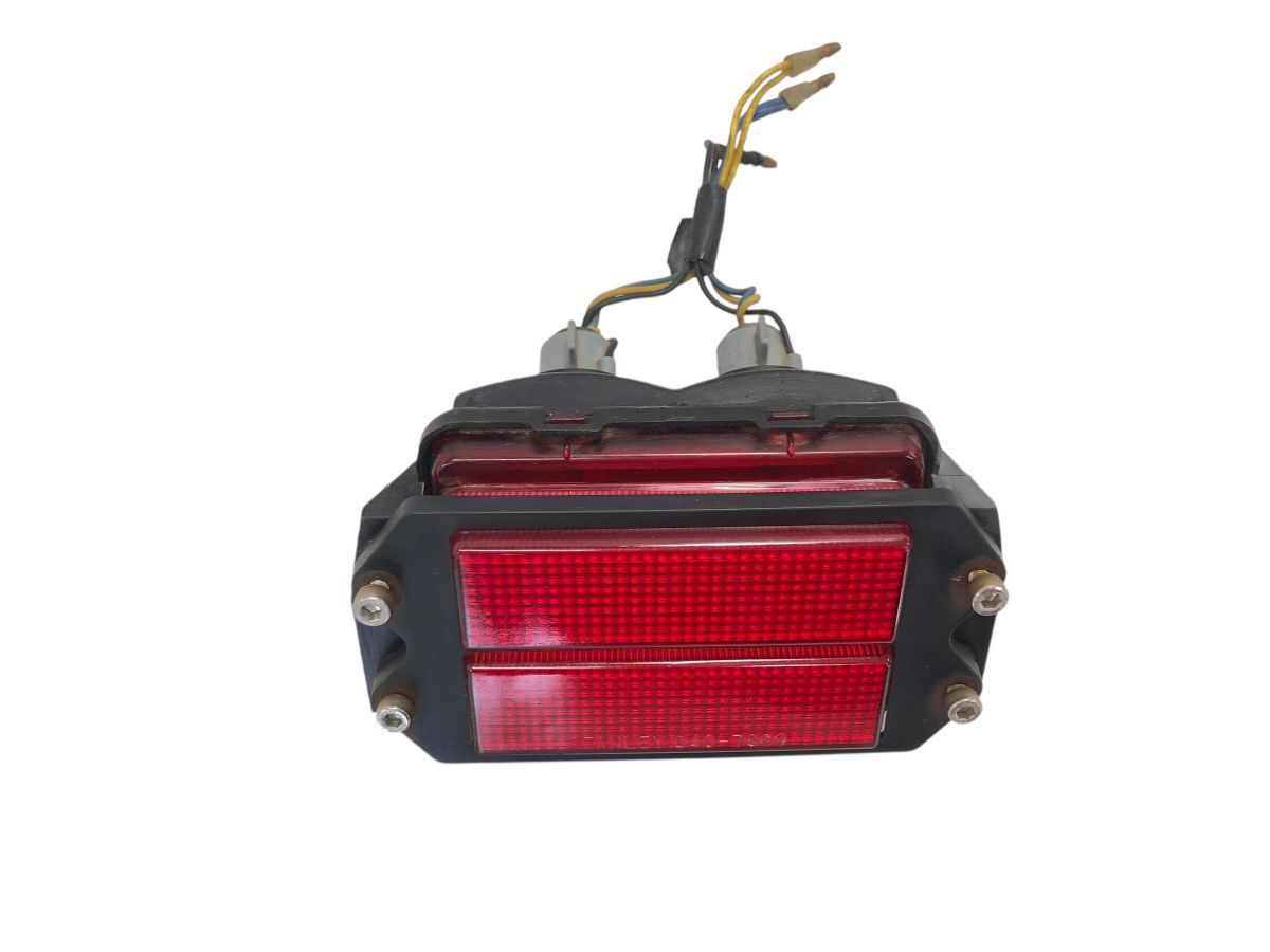 YAMAHA FZR250R 3LN 90-94 テールランプ 品 割れ無し 点灯OK 交換 補修にも 2782-M7002