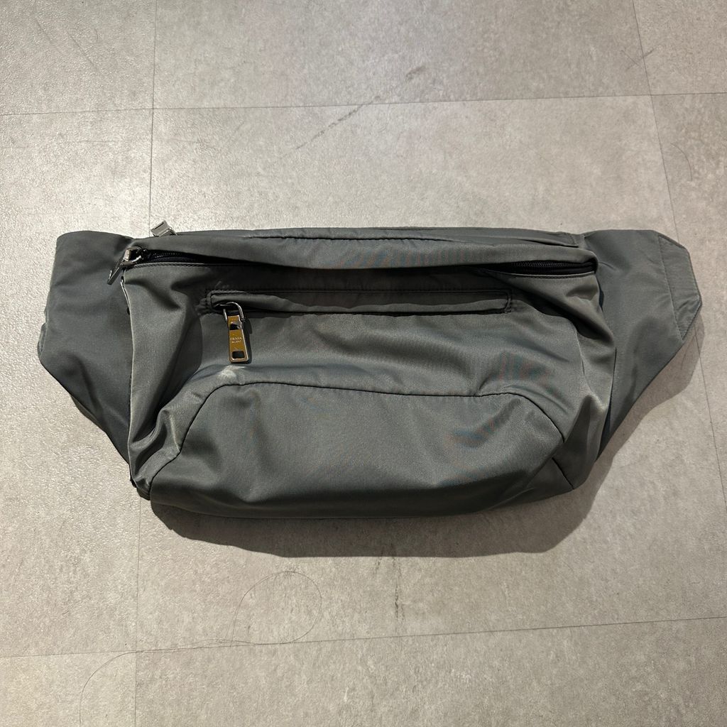 PRADA プラダ Nylon Body Bag ナイロンボディバッグ 2 VL 004 グレー 表参道A 11
