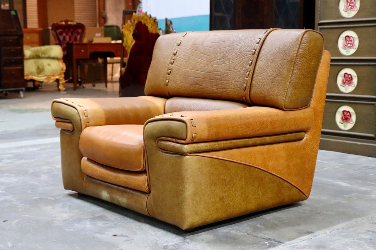 GMIK576D formenti フォルメンティ イタリア製 最 ラグジュアリー シングルソファ 厚手本革 ブラウン ユーロカーサ取扱 約70万