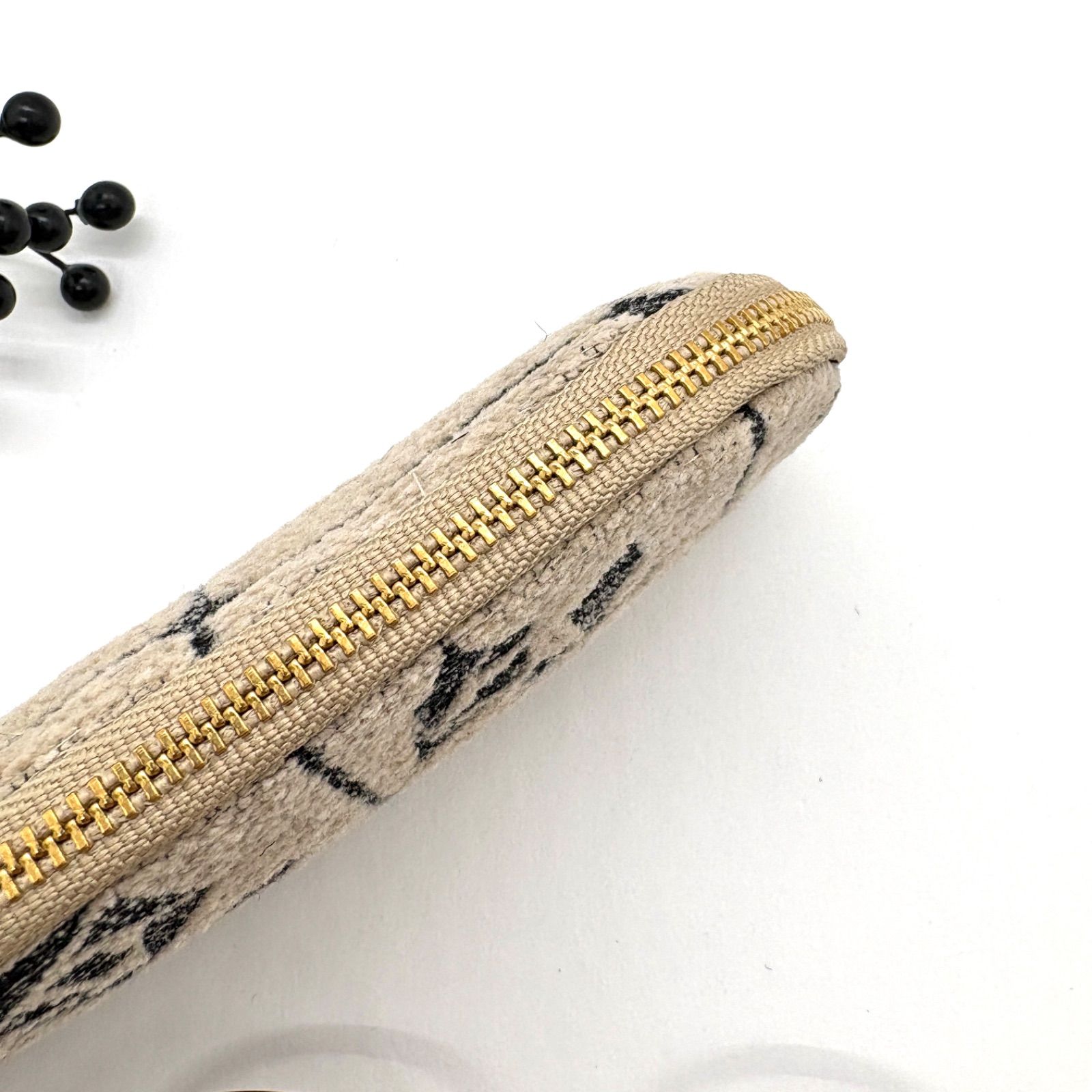 ハンドメイド ミナペルホネン L字形 メガネケース Lulu ベージュ