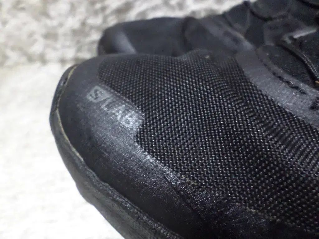 クロス トレッキングシューズ