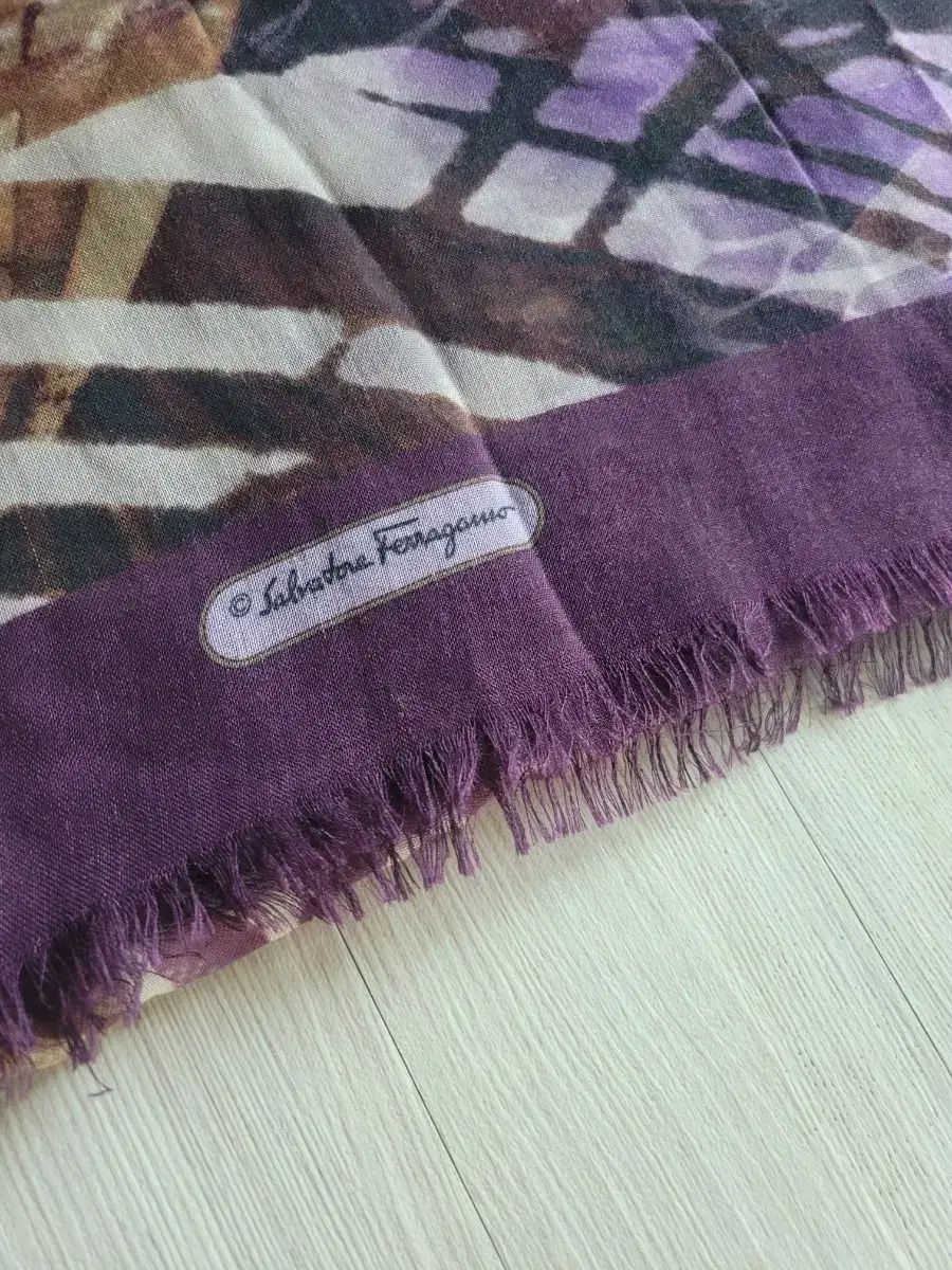 FERRAGAMO フェラガモ シフォン スカーフ マフラー