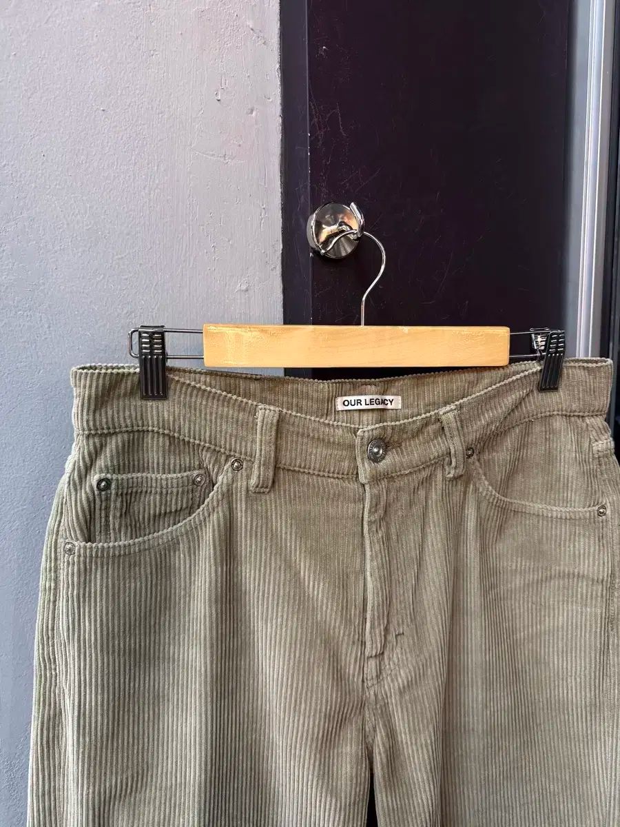 サボカット コーデュロイ