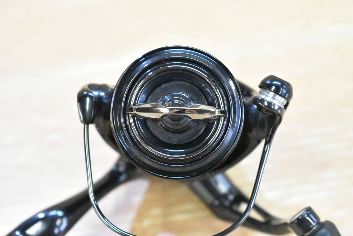  シマノ 19 ヴァンキッシュ SHIMANO VANQUISH スピニングリール ライトソルト エギング ロックフィッシュ ブラックバス スピニングリール リール