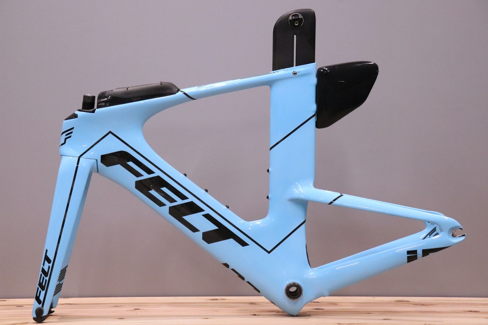 540サイズ カーボン