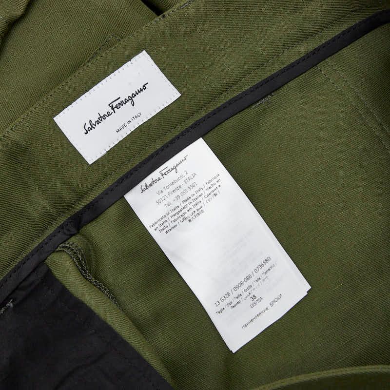 サルヴァトーレフェラガモ ワイドパンツ