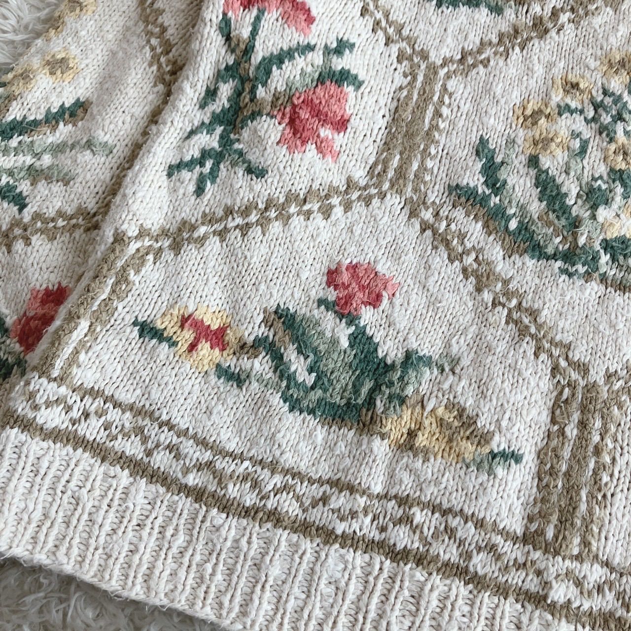 エルエルビーン　希少　ニット　セーター　ホワイト　花柄　美品 希少！L.L.Bean エルエルビーン 花柄 ニット セーター サイズM