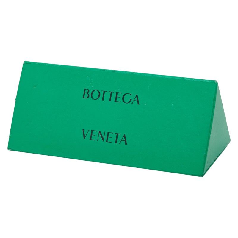 ボッテガヴェネタ アジアンフィット