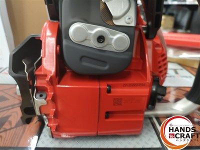 □【未使用】新ダイワ shindaiwa E2235S エンジンチェーンソー