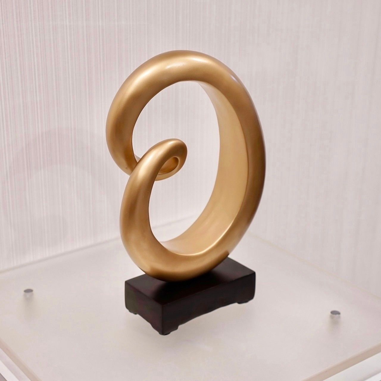 輸入品 オブジェ 置物 インテリア 雑貨 小物 アート 抽象彫刻 ゴールド モダン 北欧 美術 モデルルーム モニュメント