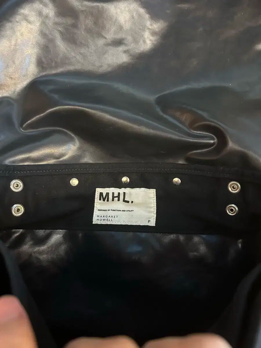 ポーター x マーガレットハウエル クロスバック ブラック