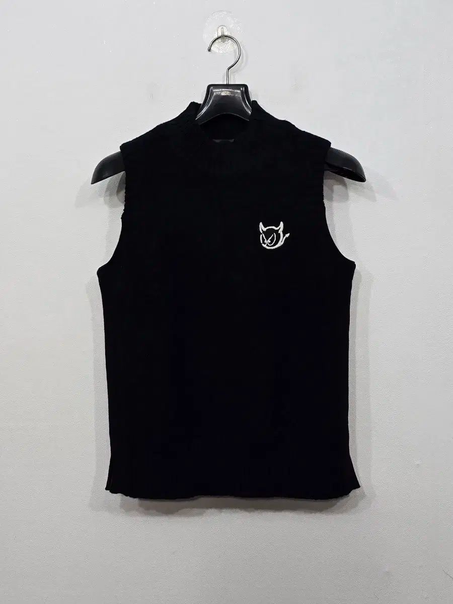 85 レディース WAAC ワック WACC ゴルフ 防風 ニット ベスト LLC-HASEGAWATOSO_COM