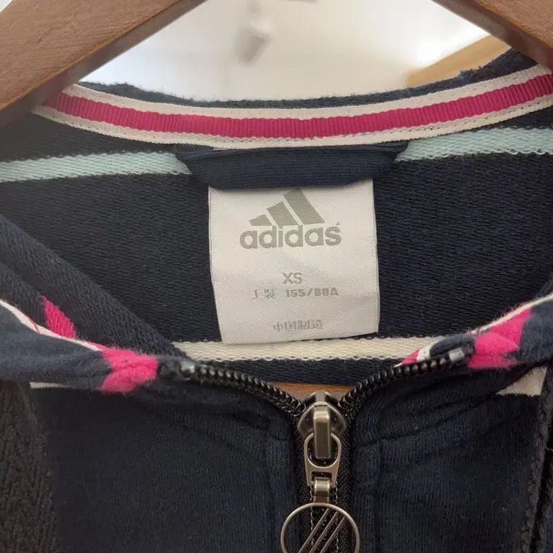 ストライプ フード