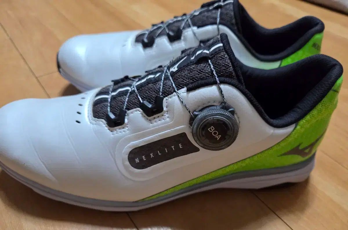 ミズノ BoA ゴルフシューズ 260mm