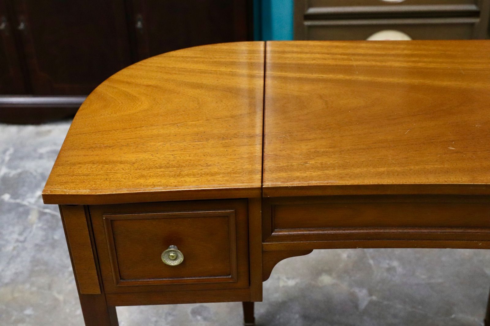 GMIK574 DREXEL HERITAGE ドレクセルヘリテイジ トライユン ドレッサー デスク 机 クラシック ヴィンテージ アンティーク 定価約43万