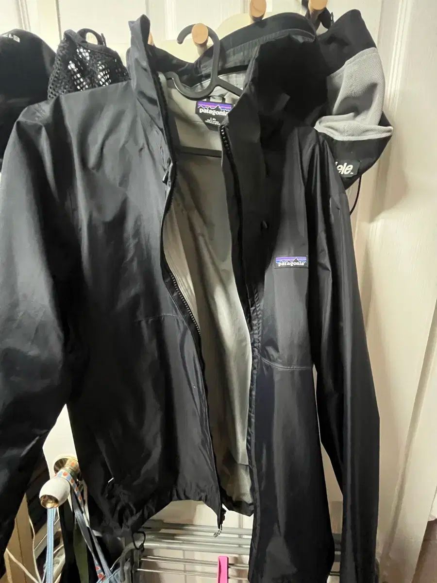 パタゴニア トレントシェル 3L 黒 xl