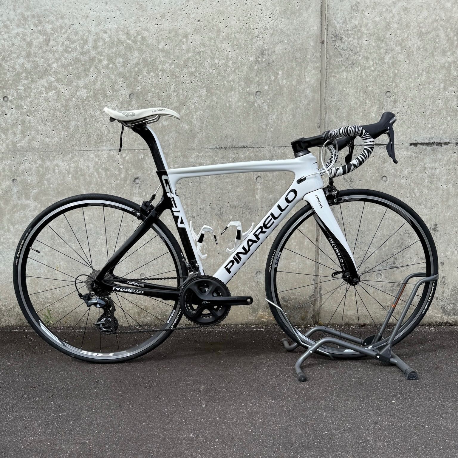 PINARELLO GAN S 2018年 515 シマノ105 11S RIDEA ビッグプーリー ULTEGRA RD-R8000 カーボンロード ピナレロ ガン ロードバイク