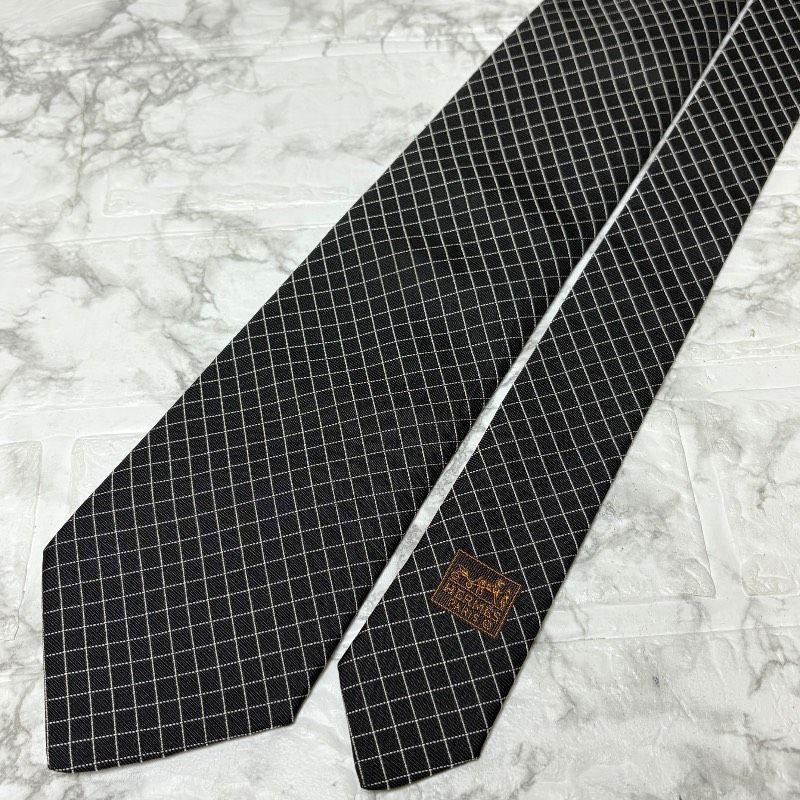 エルメス HERMES ネクタイ ブラック ソリッドタイ スーツ シャツ