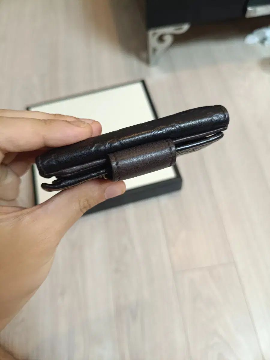 グッチ マイクロシマ