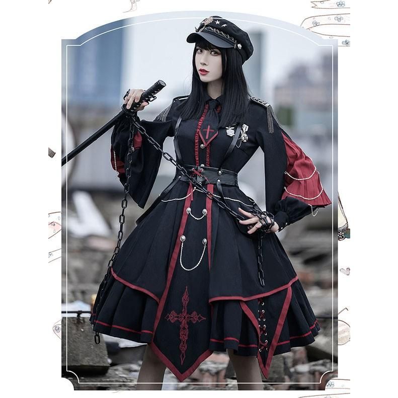 ロリータ 軍服