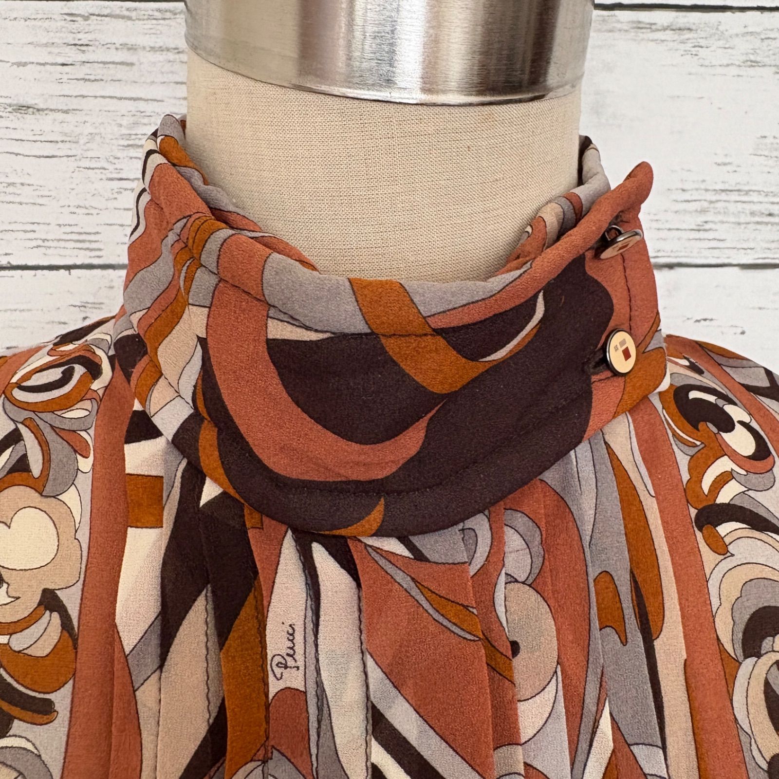 エミリオプッチ ブラウス ヴィンテージ シルク ハイネック