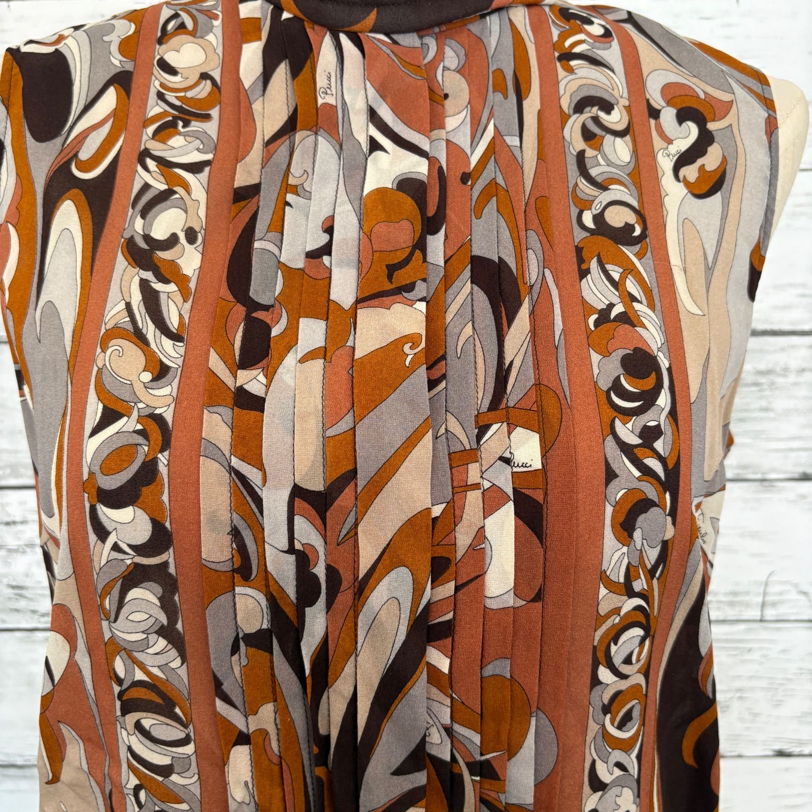 エミリオプッチ ブラウス ヴィンテージ シルク ハイネック