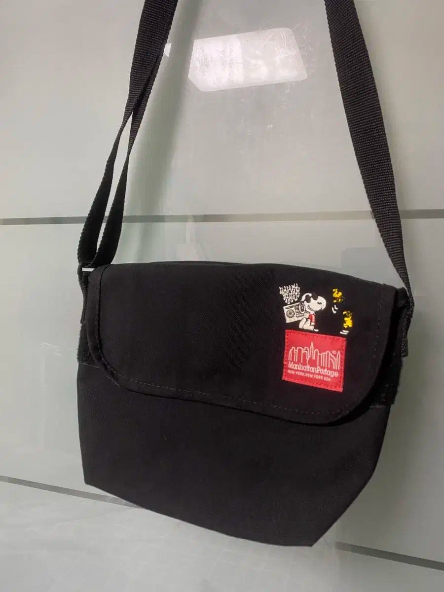 MANHATTAN PORTAGE マンハッタンポーテージ SNOOPY クロスバック