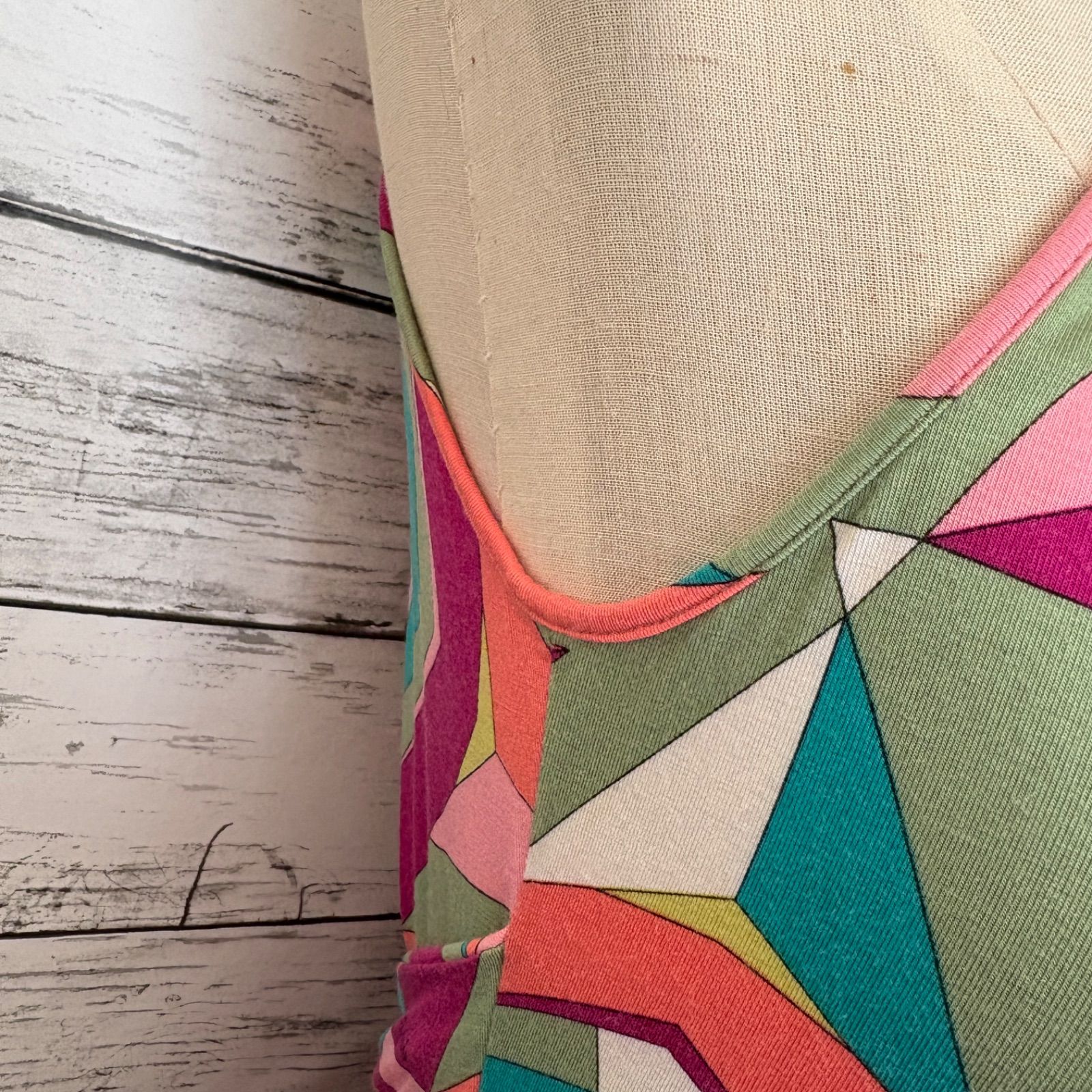 エミリオプッチ トップス ノースリーブ ホルターネック ジオメトリック