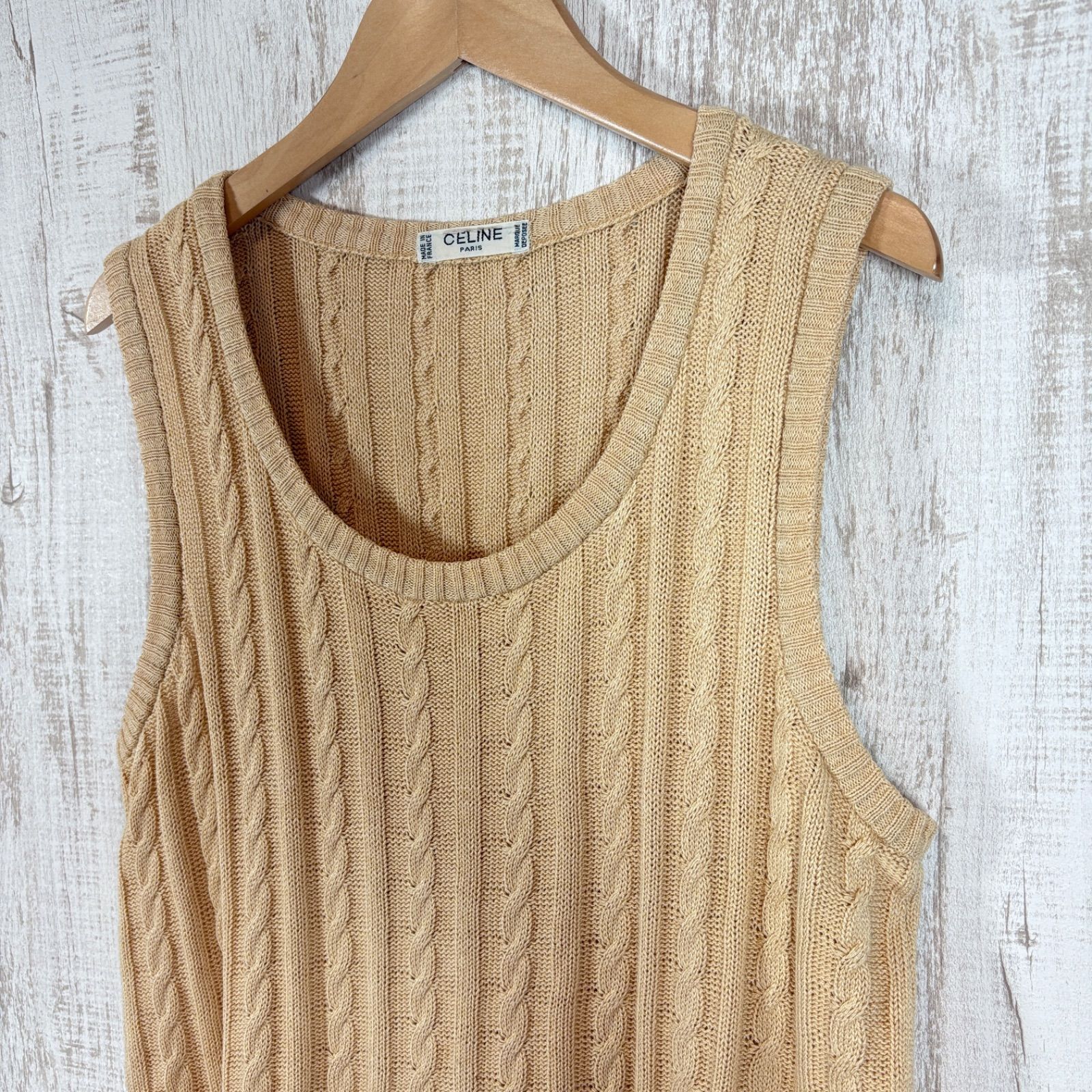 ベスト ベージュ