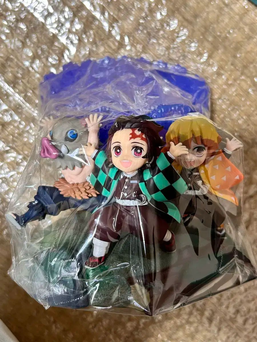 鬼滅の刃 炭治郎 我妻 善逸 伊之助 初出会いチェキ風フィギュアセット ボックスなし