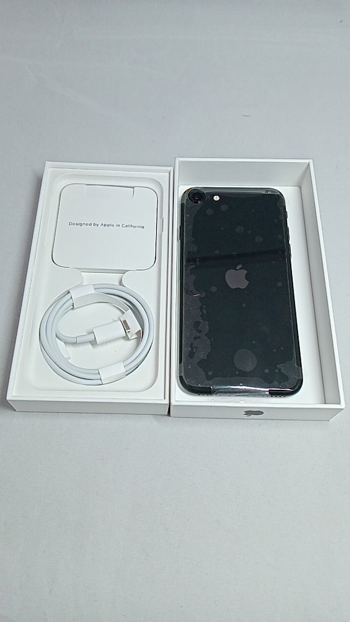 整備済！ iPhoneSE第2世代 A2296 64GB 本体 ブラック SIMフリー 箱 ケーブル 256616746