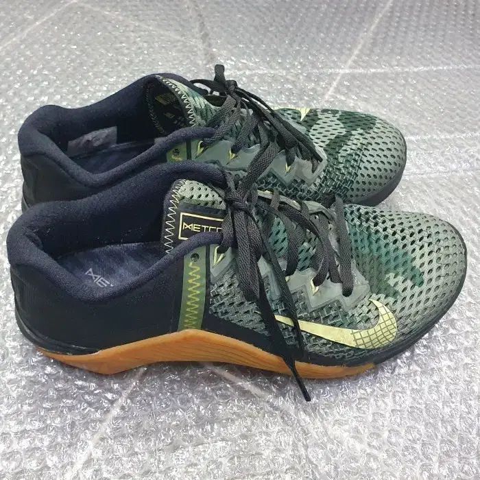 ナイキ メトコン 6 カモ ブラック CK9388 032 265