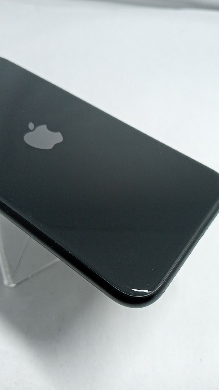 美品！整備済！ iPhoneSE A2296 64GB 本体 ブラック SIMフリー 箱 充電 
