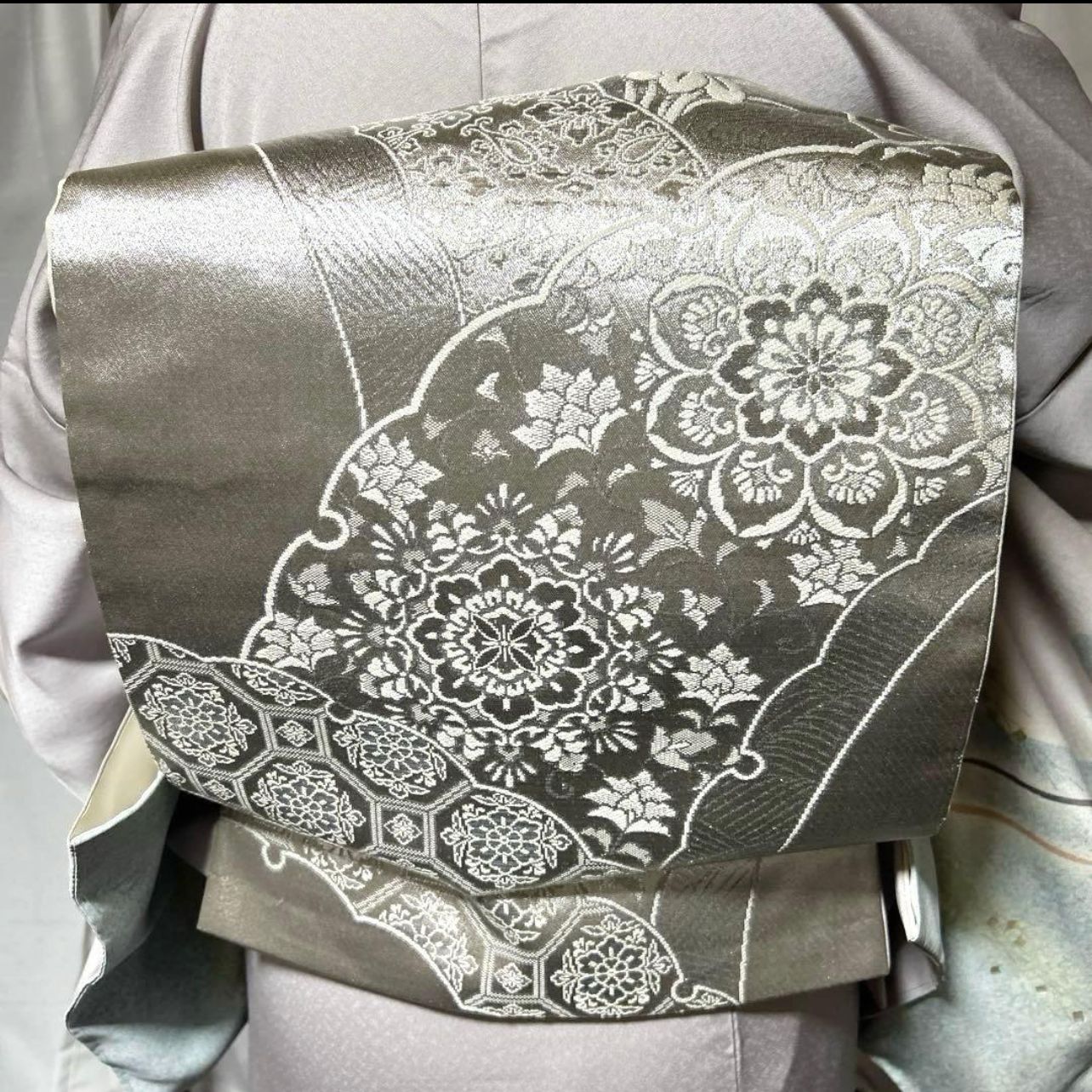 西陣唐織特選プラチナ箔袋帯