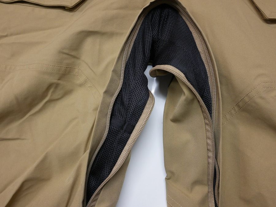  26 ThirtyTwo BASEMENT BIB PANT - XLサイズ KHAKI スノーボード ウェア ビブパンツ ウェア(男性用) スノーボード