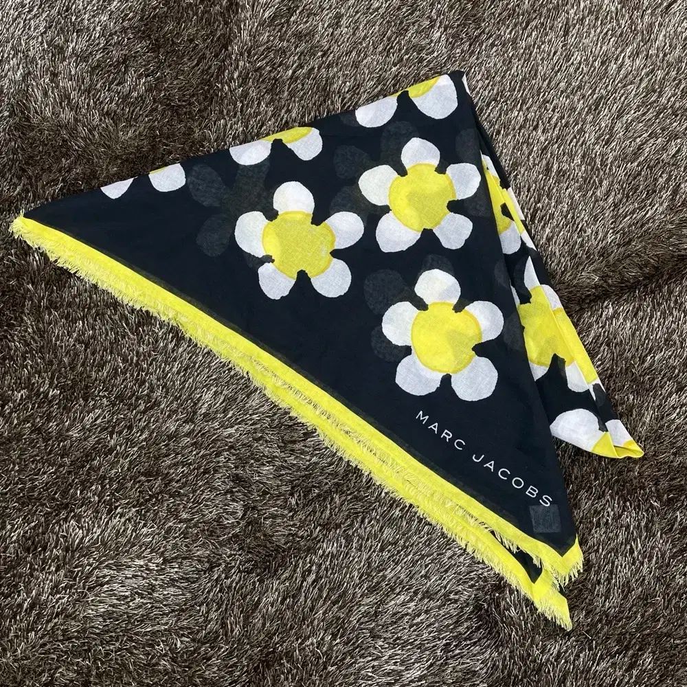マークジェイコブス MARCJACOBS フラワー パータン コットン スカーフ