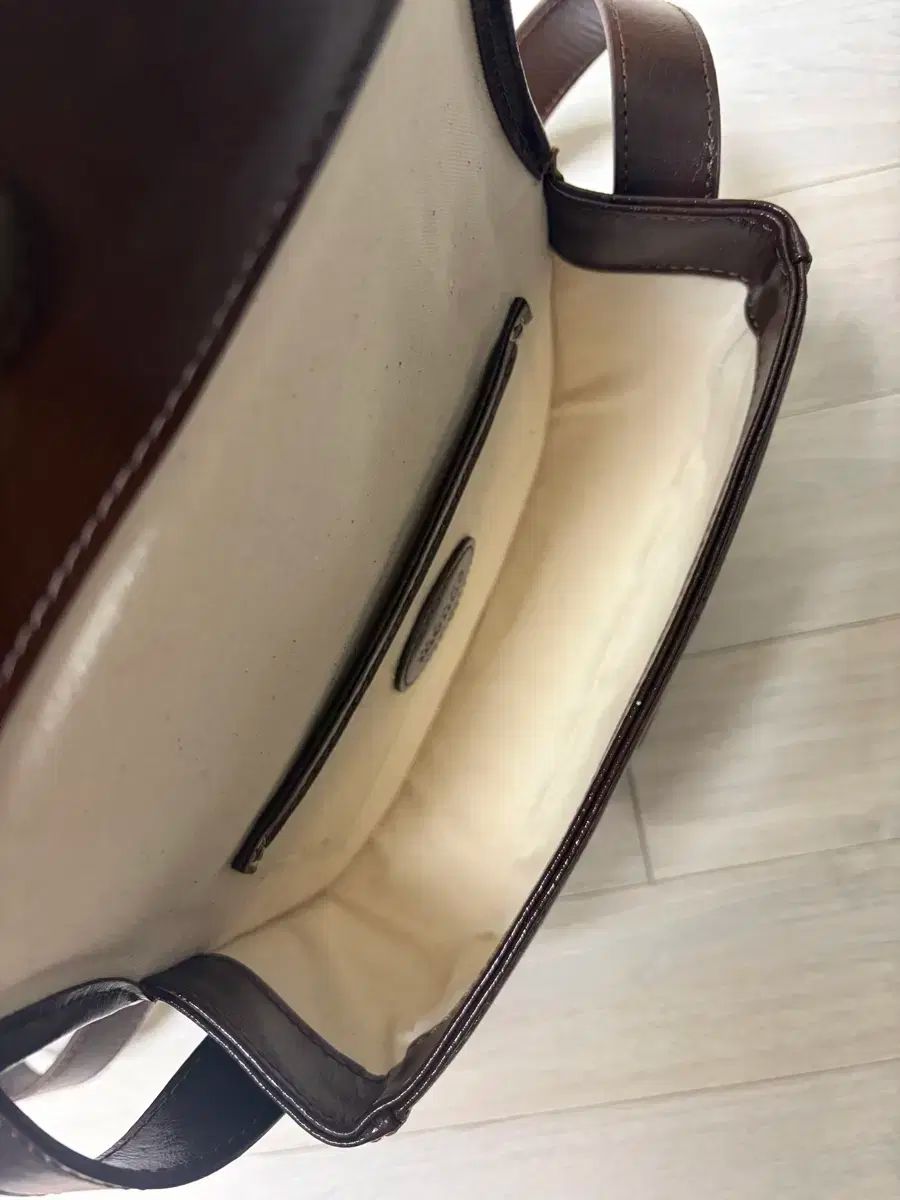 ムーンムーン ハーフムーン ミニバック ブラウン DECORATOM_COM_BR