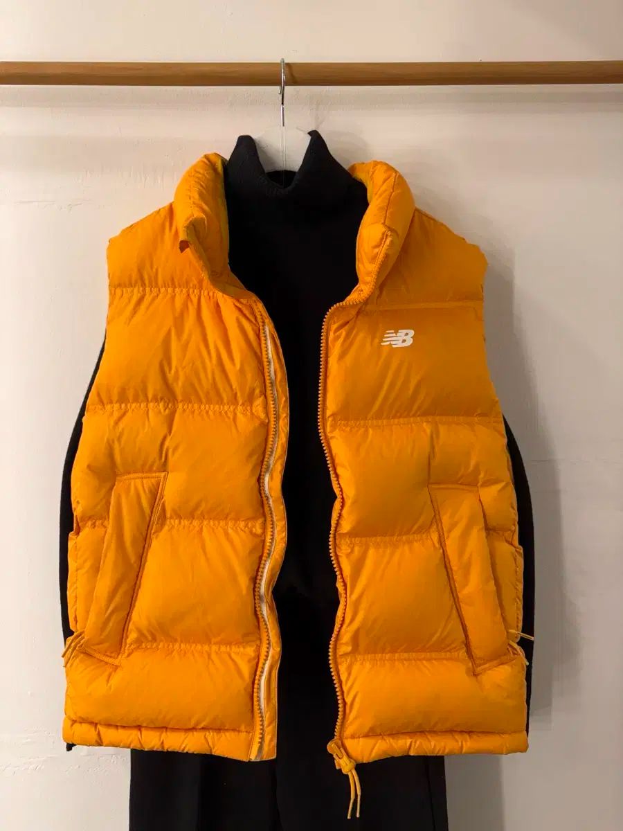 ニュー ンス 黄色 ダウン ベスト ガチョウ ぬいぐるみ ファー