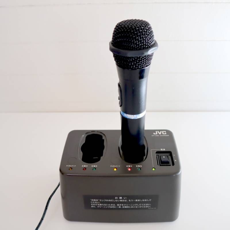 JVC ワイヤレスマイク 充電器 WT-C63 セット 充電ランプ点灯 済み 動作未 無線マイク 現状品 業務用 学校 店舗 イベント用