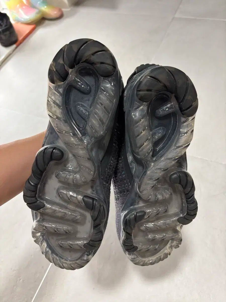 ナイキ ヴェイパーマックス フライニット ブラック 240